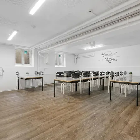 Kragsbjerggaard Hostel Οντένσε