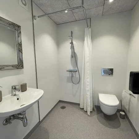 Kragsbjerggaard Hostel Οντένσε